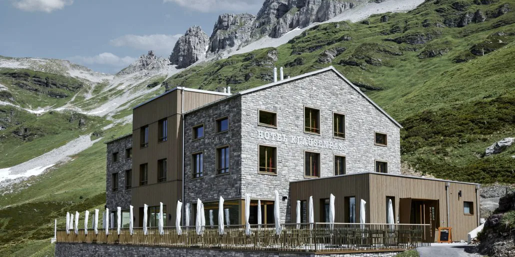 Referenz Hotel Klausenpass 00