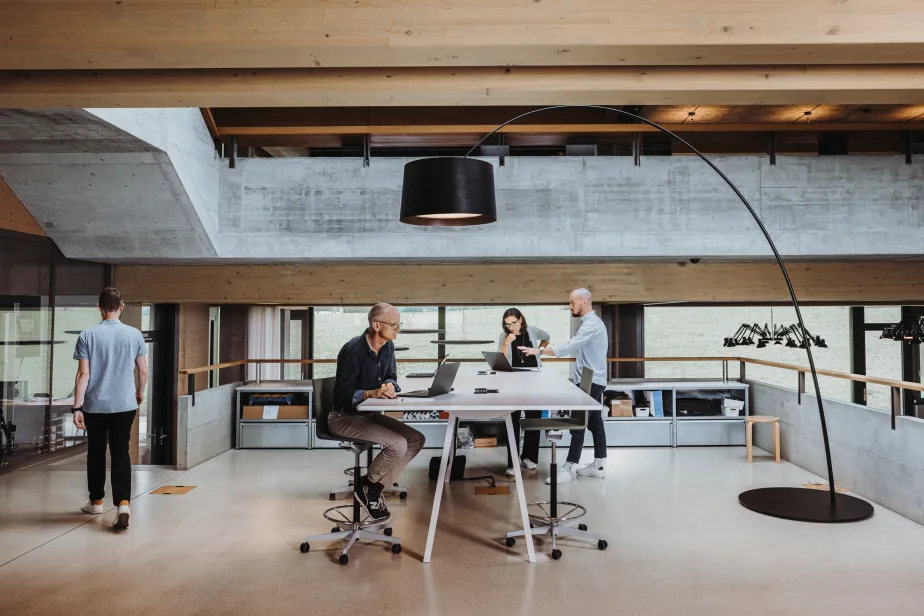 Arbeitsplatz Office 25_01